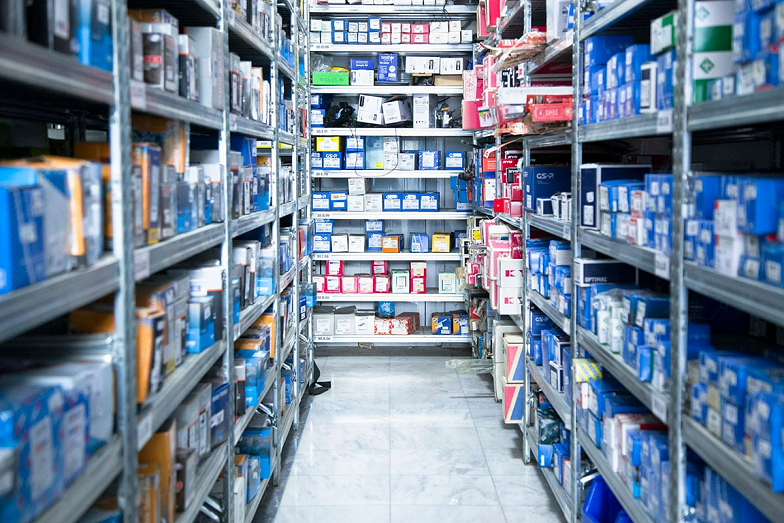 بهترین فروشگاه لوازم یدکی در تهران