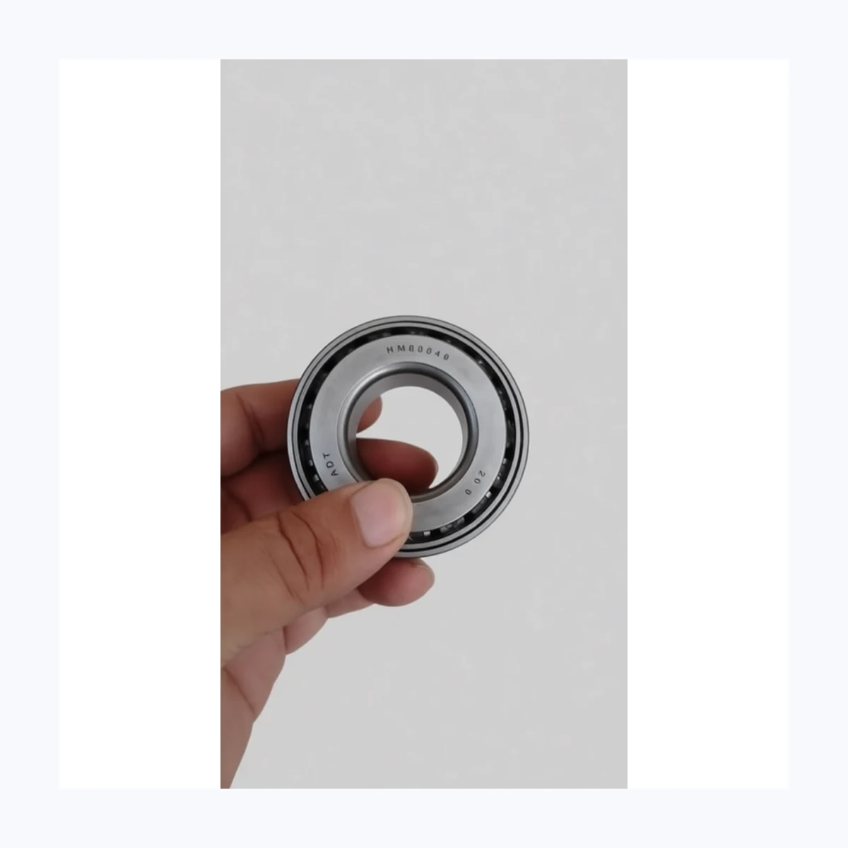 رولبرینگ دیفرانسیل پیکان HM88610-HM88649 در بستههای 5 عددی (10 عدد کامل)، مناسب برای پیکان (1355 تا 1404). فولاد GCr15 با گریس دائمی، معادل استاندارد Timken Set 21 برای ریساخت حرفهای دیفرانسیل.