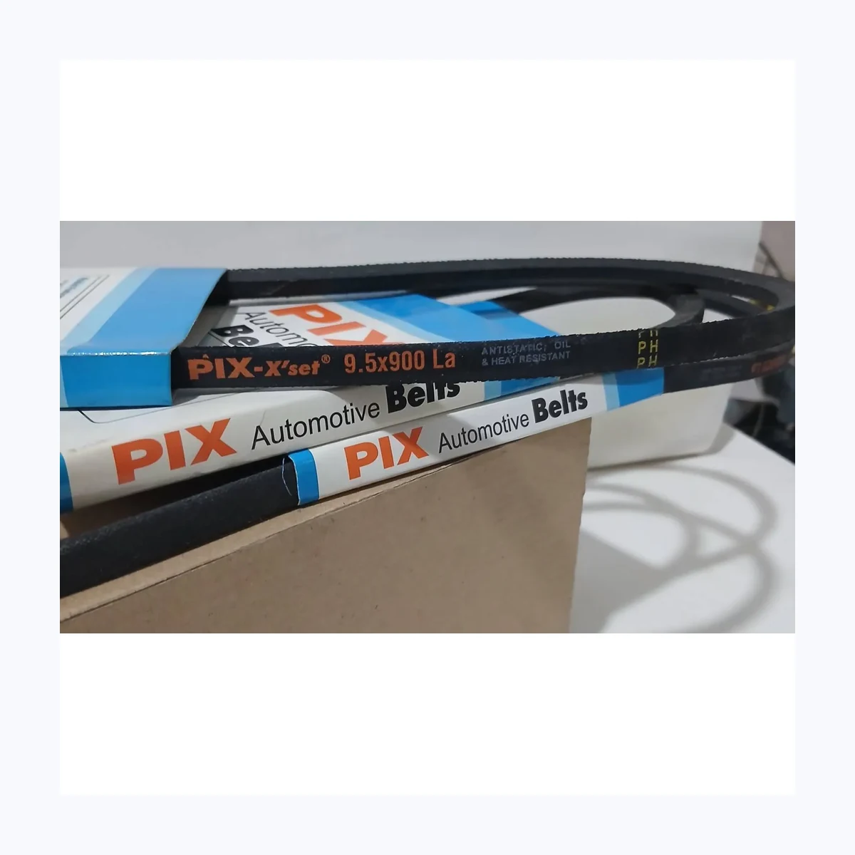 فروش ویژه پک ۸ عددی تسمه دینام پراید پیکس (PIX) هند شماره 9.5×900 فوق العاده - تصویر 3